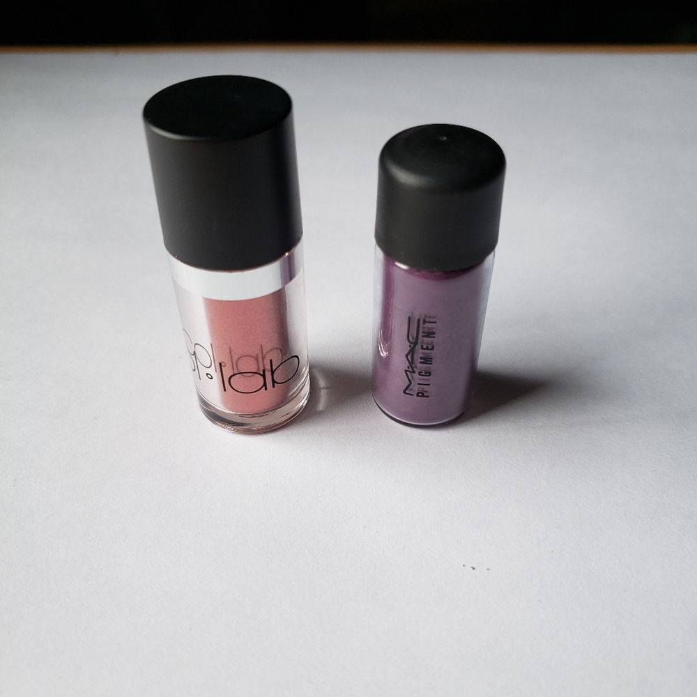 M.A.C and COL.LAB beauty pigments